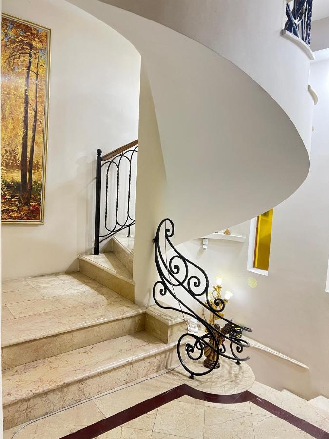 Luxors Garden Hotel Batumi Exterior foto